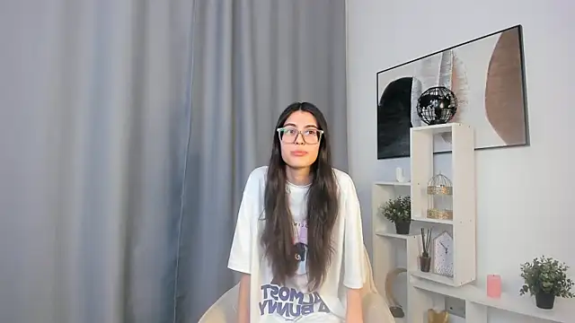 SusyRiek online show from March 23, 2026, 11:14 am