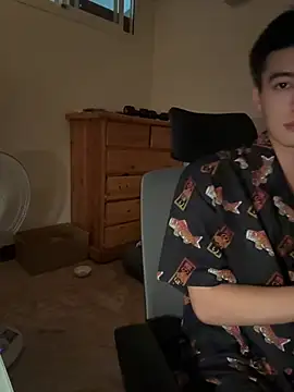CalvinHY online show from June 26, 2026, 2:05 am
