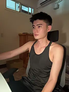 CalvinHY online show from July 2, 2026, 4:18 am