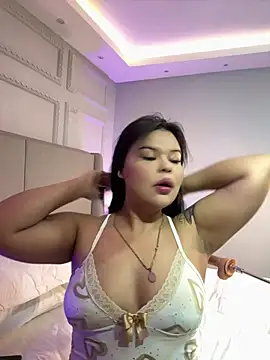 Snapshot of Ada_johansenn chatting on April 5, 2026, 12:02 pm Ada johansenn online show from April 5, 2026, 12:02 pm