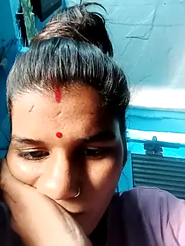 Raveena0990 online show from June 12, 2026, 6:12 am