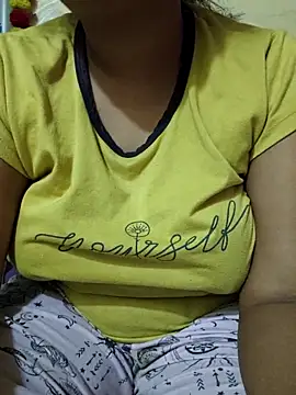 Tridha 2 online show from April 3, 2026, 7:12 pm