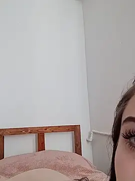 icedrosemarye online show from March 26, 2026, 1:28 pm