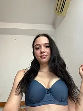 Snapshot of icedrosemarye chatting on July 18, 2026, 1:48 pm icedrosemarye online show from July 18, 2026, 1:48 pm