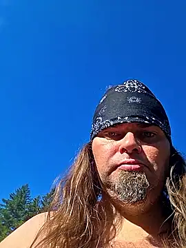 Snapshot of RickErtler chatting on May 19, 2026, 12:38 am RickErtler online show from May 19, 2026, 12:38 am
