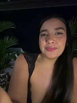HaileyBiieber online show from May 15, 2026, 11:45 pm
