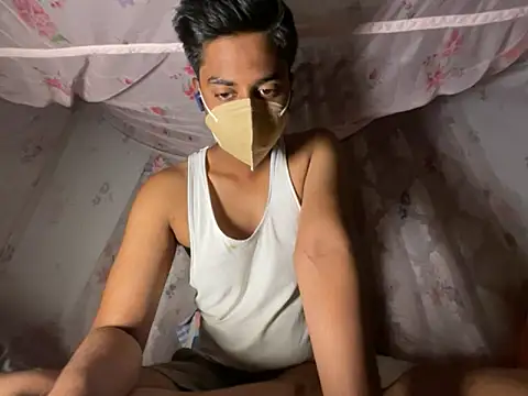 Snapshot of sinner2511 chatting on March 27, 2026, 4:40 pm sinner2511 online show from March 27, 2026, 4:40 pm