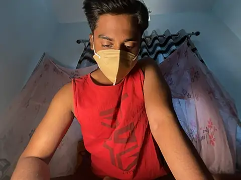 Snapshot of sinner2511 chatting on April 6, 2026, 6:36 am sinner2511 online show from April 6, 2026, 6:36 am