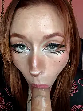 Amber prada online show from May 1, 2026, 9:41 pm