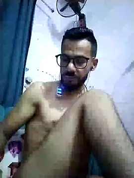 Alimohamed08 online show from July 26, 2026, 11:00 pm