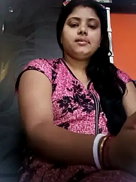 itz-soniya67 online show from March 24, 2026, 12:10 pm