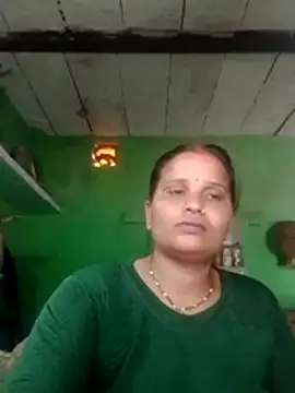 Shivani09900 online show from July 17, 2026, 9:38 am
