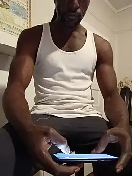Snapshot of KingBlackStallion chatting on June 14, 2026, 7:21 am KingBlackStallion online show from June 14, 2026, 7:21 am