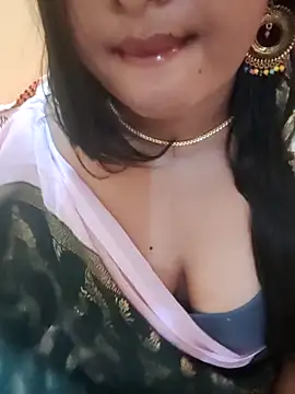 Snapshot of Ramya_456 chatting on April 20, 2026, 6:27 am Ramya 456 online show from April 20, 2026, 6:27 am