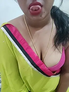 Snapshot of Ramya_456 chatting on May 2, 2026, 3:11 am Ramya 456 online show from May 2, 2026, 3:11 am