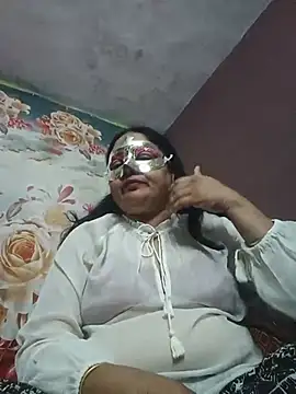 Snapshot of Sabkiaski chatting on July 15, 2026, 5:51 pm Sabkiaski online show from July 15, 2026, 5:51 pm