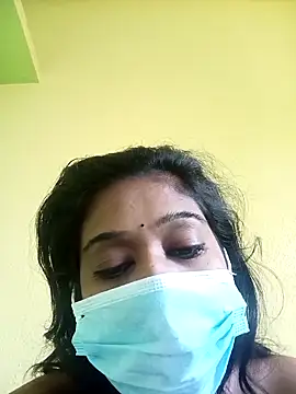 Snapshot of bannerjeesneha20 chatting on April 1, 2026, 2:01 am bannerjeesneha20 online show from April 1, 2026, 2:01 am