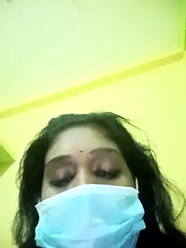 Snapshot of bannerjeesneha20 chatting on April 3, 2026, 9:02 pm bannerjeesneha20 online show from April 3, 2026, 9:02 pm