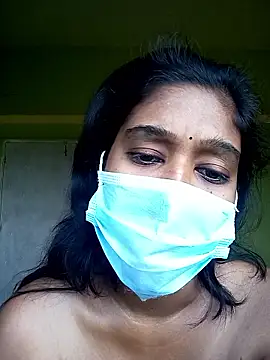 Snapshot of bannerjeesneha20 chatting on April 11, 2026, 1:43 am bannerjeesneha20 online show from April 11, 2026, 1:43 am