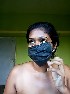 Snapshot of bannerjeesneha20 chatting on April 15, 2026, 8:21 am bannerjeesneha20 online show from April 15, 2026, 8:21 am