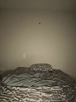 matheusmesso online show from April 27, 2026, 11:58 pm