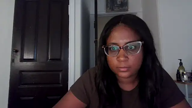 Snapshot of biancadoesit chatting on June 15, 2026, 9:39 pm biancadoesit online show from June 15, 2026, 9:39 pm