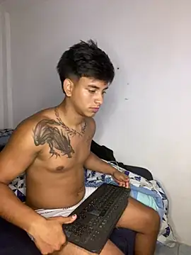 Snapshot of Maximiliano_walker chatting on April 4, 2026, 6:00 am Maximiliano walker online show from April 4, 2026, 6:00 am