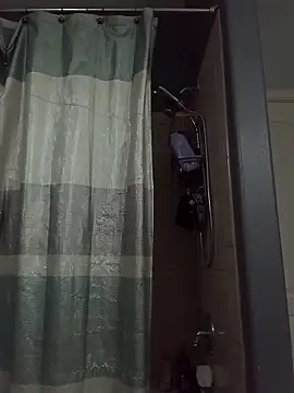 Snapshot of wesstfine chatting on April 7, 2026, 10:26 am wesstfine online show from April 7, 2026, 10:26 am