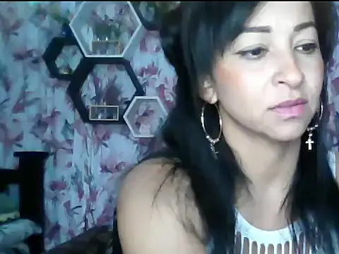 SusanCortez  online show from May 23, 2026, 7:51 pm