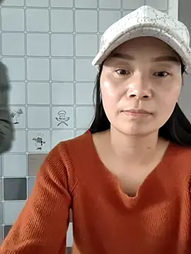 Sweetteet-zn online show from March 24, 2026, 7:46 am