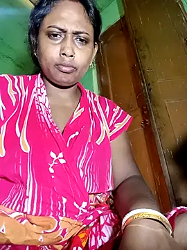 Snapshot of puja560 chatting on May 13, 2026, 2:31 am puja560 online show from May 13, 2026, 2:31 am