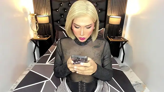 urasianhotfucker online show from June 8, 2026, 8:04 am