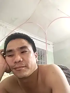 Snapshot of Tinh_love chatting on March 24, 2026, 3:50 pm Tinh love online show from March 24, 2026, 3:50 pm