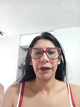 SamanthaRosse01  online show from April 19, 2026, 6:10 pm