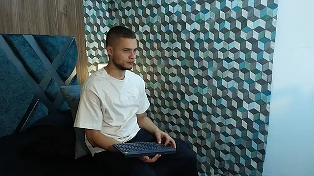 Joaho Fernandez online show from May 22, 2026, 8:47 pm