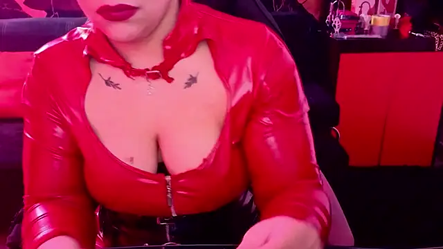 Toy and Pain online show from May 1, 2026, 8:13 pm