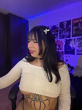 Snapshot of Hinataaa_ chatting on June 14, 2026, 4:36 am Hinataaa online show from June 14, 2026, 4:36 am