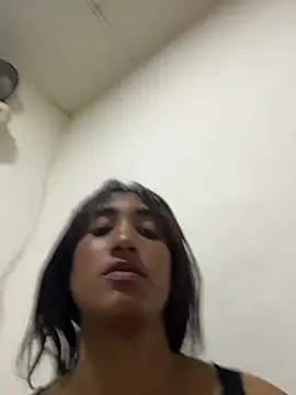 Snapshot of ANNIE_10- chatting on April 16, 2026, 6:25 am ANNIE 10- online show from April 16, 2026, 6:25 am