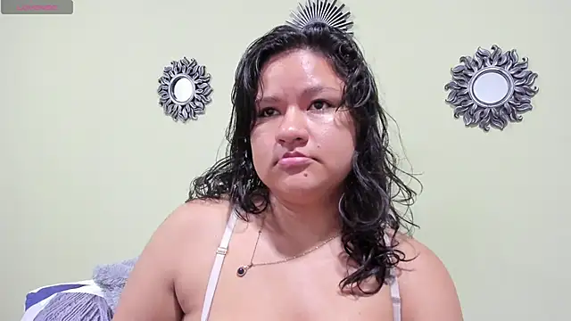 Snapshot of natasha_adam21 chatting on April 4, 2026, 3:38 am natasha adam21 online show from April 4, 2026, 3:38 am