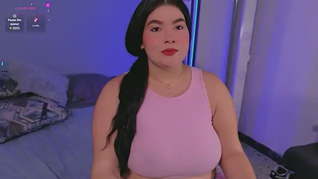 Ale Silvanna online show from July 7, 2026, 12:35 am