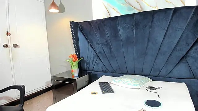 Sara Hanks online show from March 28, 2026, 2:16 pm