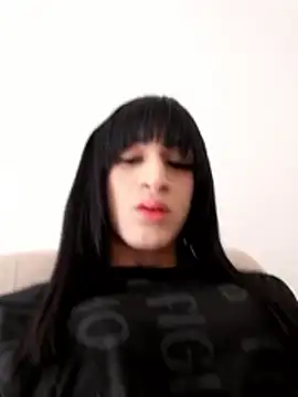 karla lovera online show from April 3, 2026, 8:18 pm