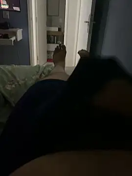 safadogggg online show from March 29, 2026, 4:01 am