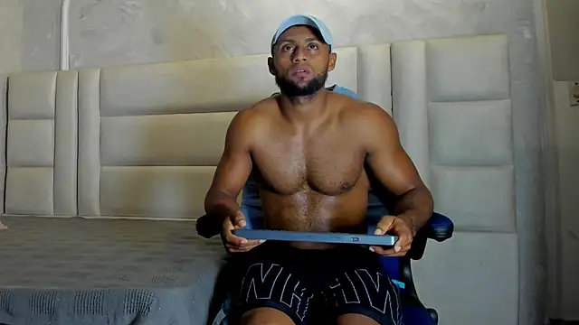Dark lennox online show from March 31, 2026, 2:39 pm