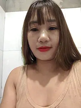xinhxinh-cute online show from March 27, 2026, 6:30 am