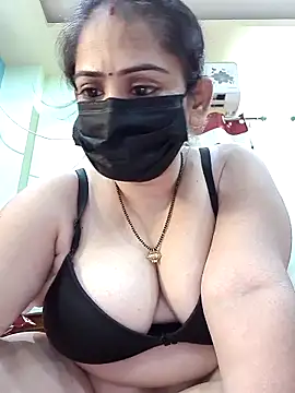 Snapshot of sonalidey5564 chatting on June 11, 2026, 8:23 am sonalidey5564 online show from June 11, 2026, 8:23 am