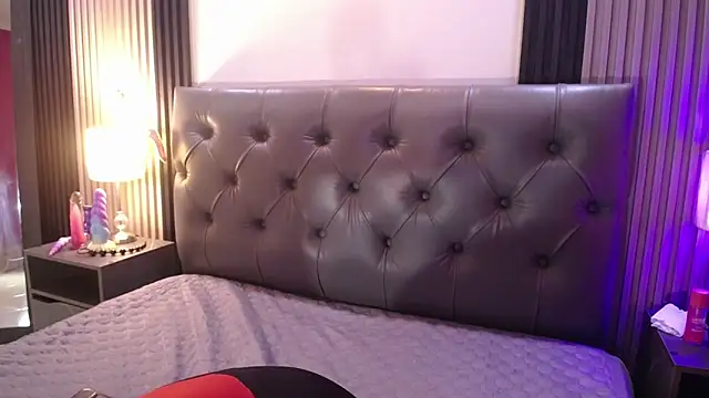 Lana sweett2 online show from June 13, 2026, 3:48 am