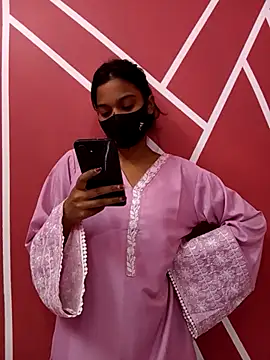 Snapshot of Students12th chatting on April 12, 2026, 4:23 pm Students12th online show from April 12, 2026, 4:23 pm