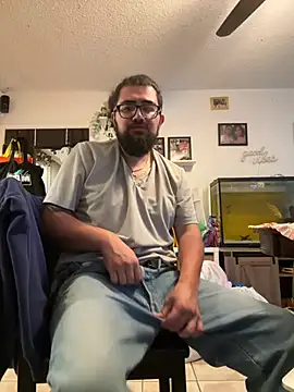 dpenguino online show from June 5, 2026, 4:35 pm