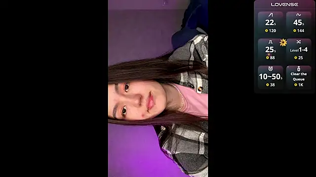lilysolar online show from April 22, 2026, 3:46 pm